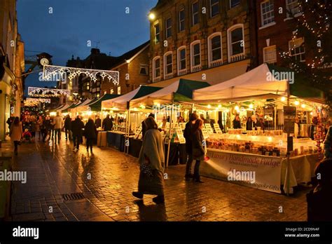 Christmas Shopping In Winchester High Street Stock Photo Alamy