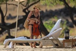 SWIMWEAR Julia Louis Dreyfus In A Bikini Vacationing In Hawaii 7 8 18 Lq Phun Org Forum