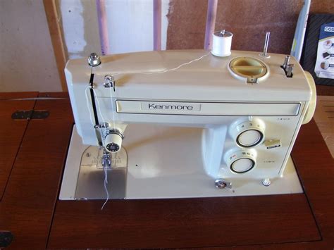 Vintage Kenmore Sewing Machine In Wood Cabinet Accessories Bobbins