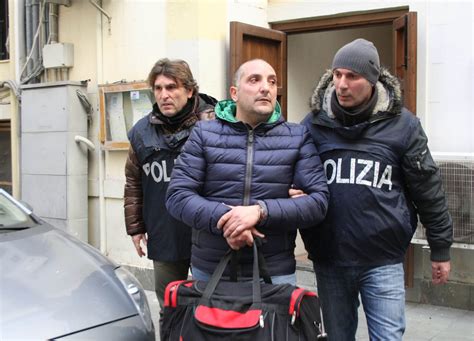 Operazione Cavallo Di Ritorno 4 Arresti Per Ricettazione Di Veicoli