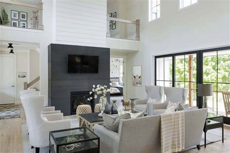 21 Elegant Modern Farmhouse Living Room - Home Decoration and ...