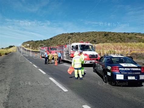 Un Muerto Tras Volcadura De Pipa En Autopista Tepic Guadalajara El