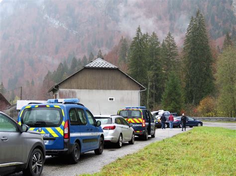 Haute Savoie Des Gendarmes En Nombre à Sixt Fer à Cheval L