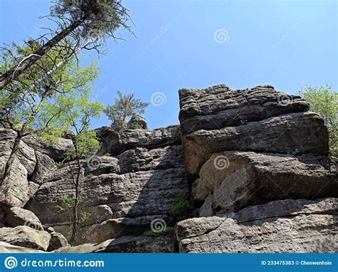 Delightful Landscape And Rock Formations In The Famous Table Mountains