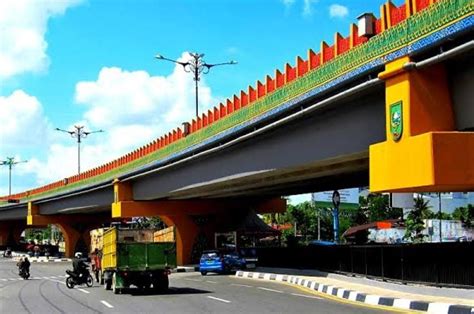 Jejak Proyek Jembatan Layang Imam Munandar Sudirman Yang Viral Karena