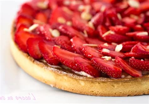 Tarte aux fraises crèmes damandes et pâtissière FrodenHeng lu