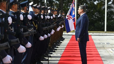 Što je Milanović zatražio da ga sve dočeka pred zgradom MORH a