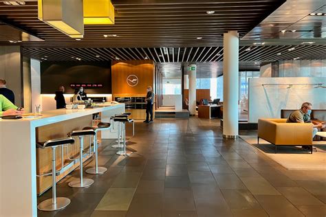 Review Newly Reopened Lufthansa First Class Terminal In Frankfurt