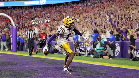 Lsu Vs Arkansas Livestreams Kickoff Time Streaming Deals And More