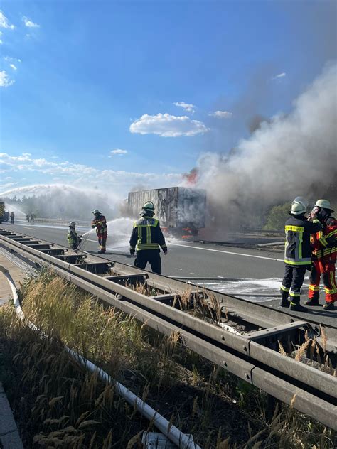 Brand Lkw Feuerwehr Stadt Rehau