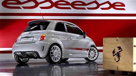 First images of Fiat 500 Abarth SS revealed