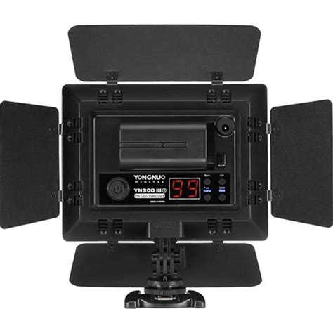 Yongnuo 300-IIIW LED On-Camera Video Light (5500K) (Ex-Display ...