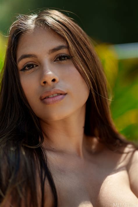 Hot Venezuelan Teen Baby Nicols Strips Down Naked Poses Outdoors CoedCherry