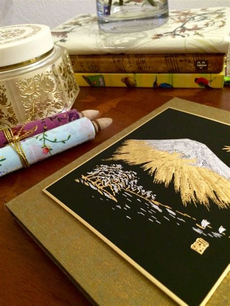 Книги, шкатулка, ваза, пожелания, блокнот | Home