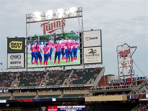 Chicago Midwest Baseball Tour Gallery Triple Crown Travel