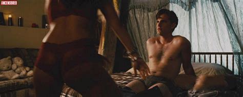 Naked Alenka Rios In Borderland