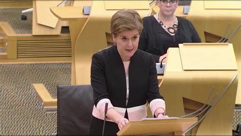 Nicola Sturgeon Confirms Face Mask Rule Must Stay In Place Across Scotland For Now Daily Record