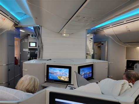 Air Canada Business Class Review: Vancouver - Sydney