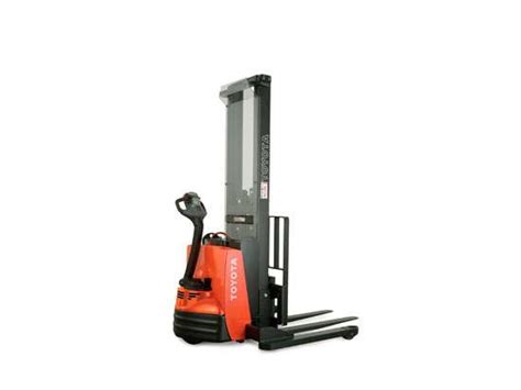 Toyota Electric Walkie Stacker Texas