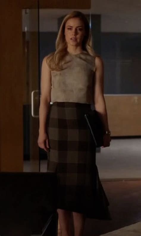 Suits Season 7 Episode 2 Clothes, Outfits and Locations | TheTake