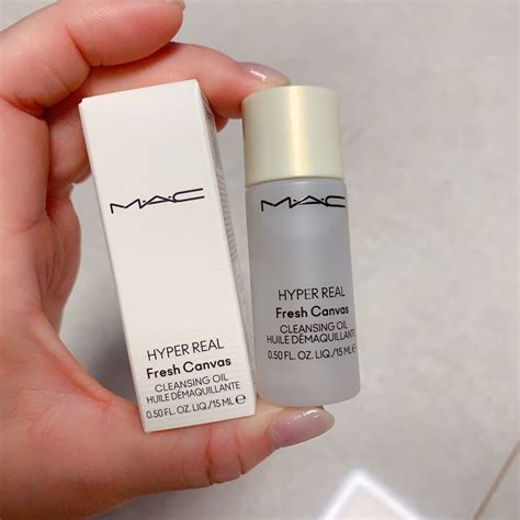 Mac Hyper Real Fresh Canvas Cleansing Oil 15ml Beauty And Personal Care