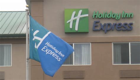 Holiday Inn Express - Medford, Oregon - Flags of Organizations on ...