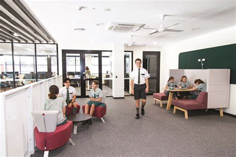 Corinda Shs Research Innovation Centre Gray Puksand Architecture