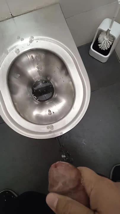 Straw In The Public Restrooms At The Airport Gay Amateur Porn XHamster