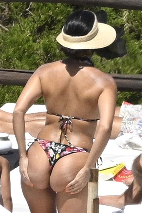 Kourtney Kardashian Bikini Amazing Booty The Fappening Tv The Best