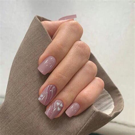 VOTACOS Uñas postizas cortas cuadradas nude uñas postizas con rosa Hart brillante para mujeres