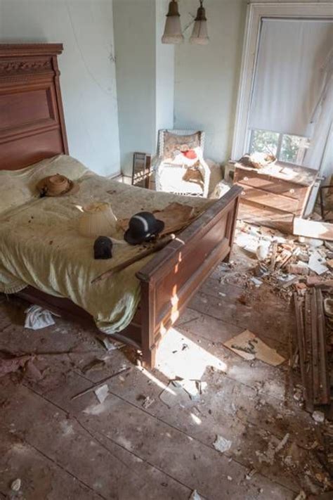 Bedroom Old Houses Farmhouse Abandoned