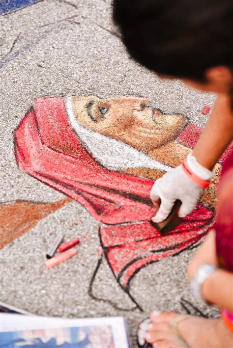 Más de 100 madonnari dibujan la Divina Comedia para la tradicional