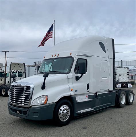 Freightliner Cascadia North Jersey Truck Center