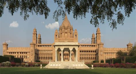 Taj Umaid Bhawan Palace - Indian Holiday