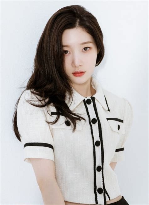 Jung Chae Yeon Asianwiki