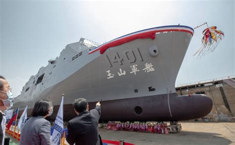 Chinese Type 004 Aircraft Carrier A Strong Rival To The Ford Class Of