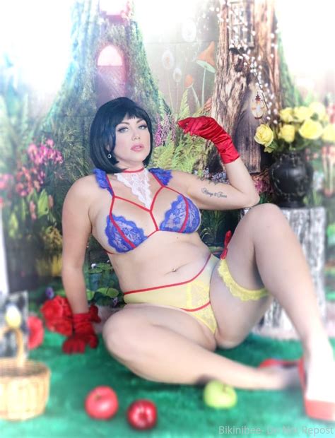 Bikini Bee 0044 Porn Pic