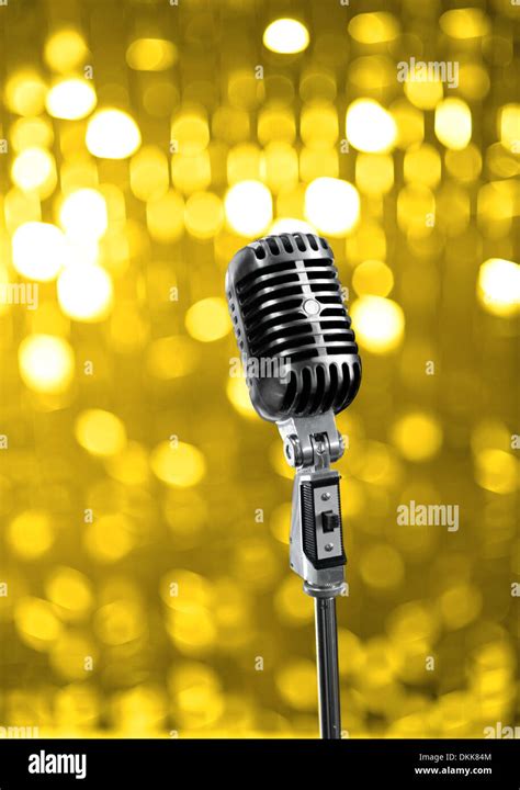 Vintage Image Of Microphone Hi Res Stock Photography And Images Alamy