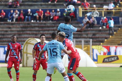 Ag Nico Empate El Nacional Salv Un Punto Frente A Universidad