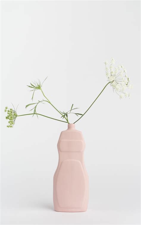 The Bottle Vase Project Plastic Flessen Vazen Glazen Vaas