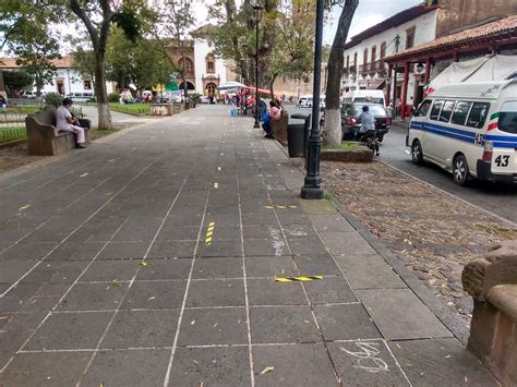 Delimitan Espacios En La Plaza Gertrudis Bocanegra A Comerciantes De La