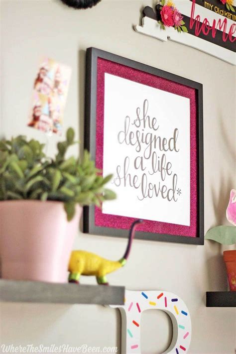 Easy Inexpensive Diy Picture Frame Mats From Glitter Cardstock