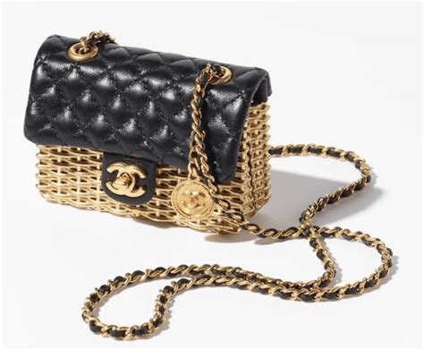 Chanel Cruise 2023 Handbags Are Here - PurseBop