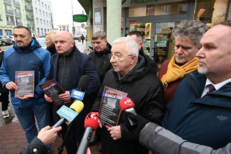 Dziesi Pyta Do Donalda Tuska Konferencja Prawa I Sprawiedliwo Ci W