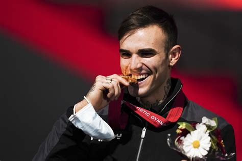 Nicola Bartolini Oro Al Corpo Libero Ai Mondiali Di Ginnastica A