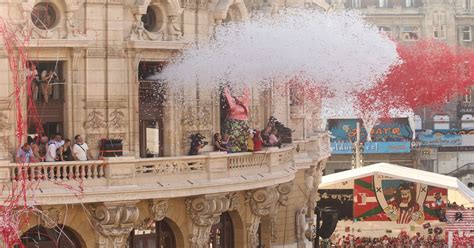 Bilbao Busca La Imagen De Aste Nagusia Onda Vasca