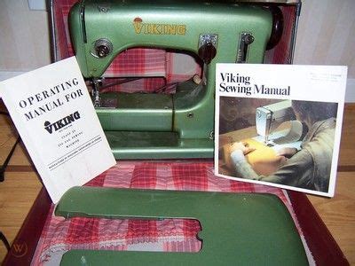 Vintage Husqvarna Viking Sewing Machine Zig Zag Class With Case