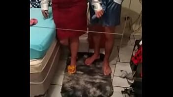 Evangélica pegando no pauzão do irmão da igreja XVIDEOS