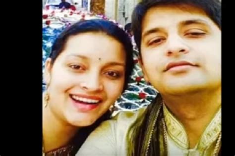 Pawan Kalyans Ex Wife Renu Desai Is Engaged