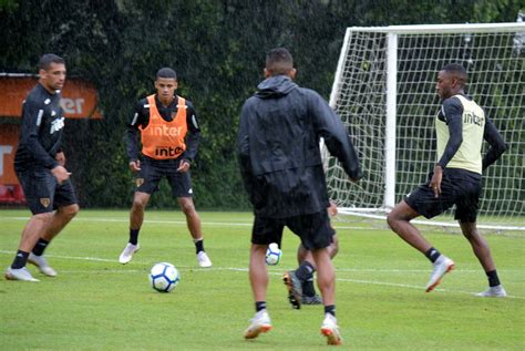 Vit Ria X S O Paulo Carneiro Rojas E Luan Treinam Grupo Tricolor